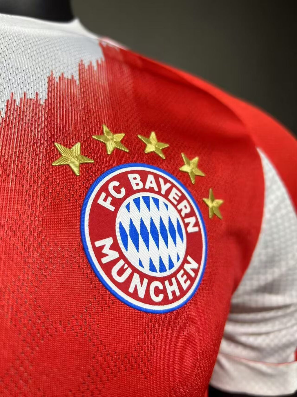 25/26 Bayern Munich Home Player Jersey