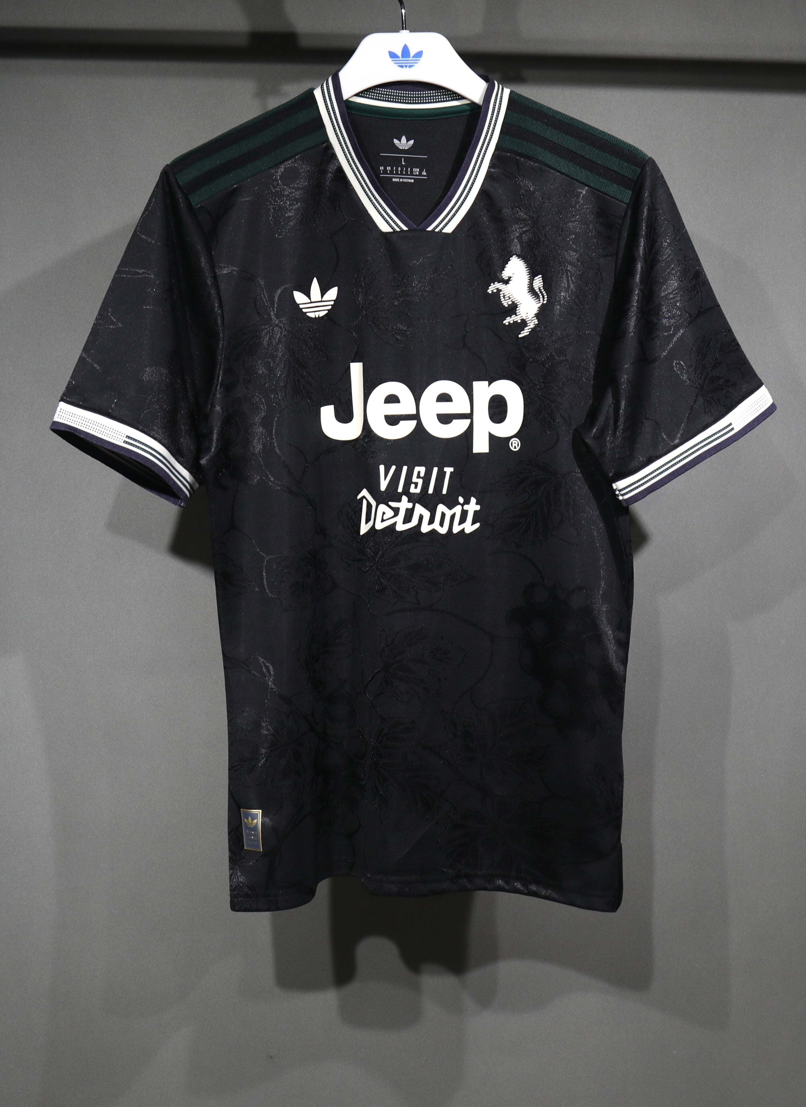 25/26 Juventus Second Away Player Jersey